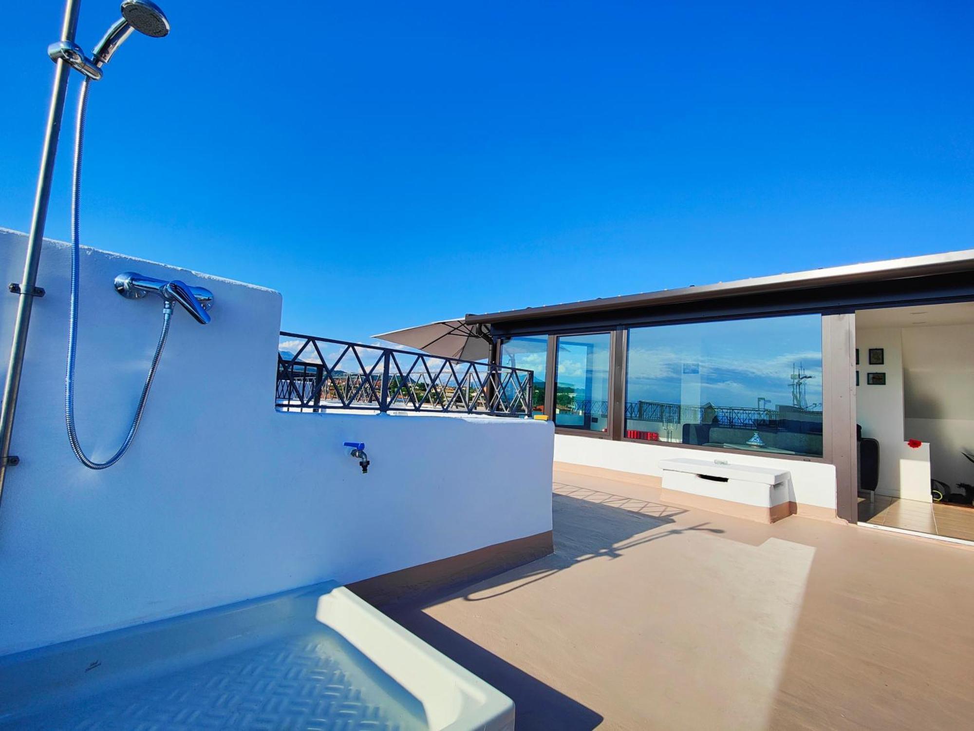 Appartamento Con Vista Mozzafiato Лацизе Экстерьер фото